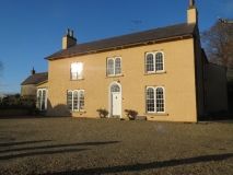 This house dates from about 1820 and was formerly the home of the Stack family who had influential members in the Church and military. It is now a Bed and Breakfast.
